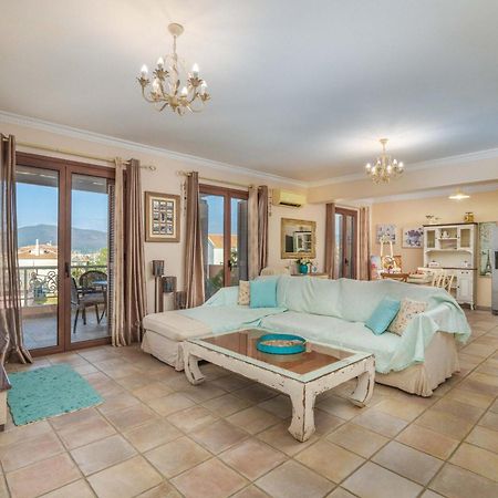 Celine Deluxe Apartment Лефкада Экстерьер фото